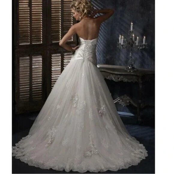 Maggie Sottero Haute Couture Isadora Wedding Dress Gown J1364 Size 10 - Picture 3 of 13